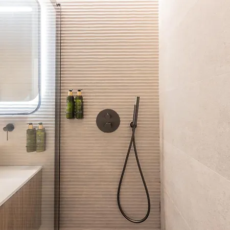 Apartment Guastavino By Alma