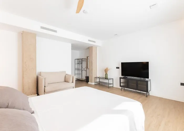 Guastavino By Alma شقة