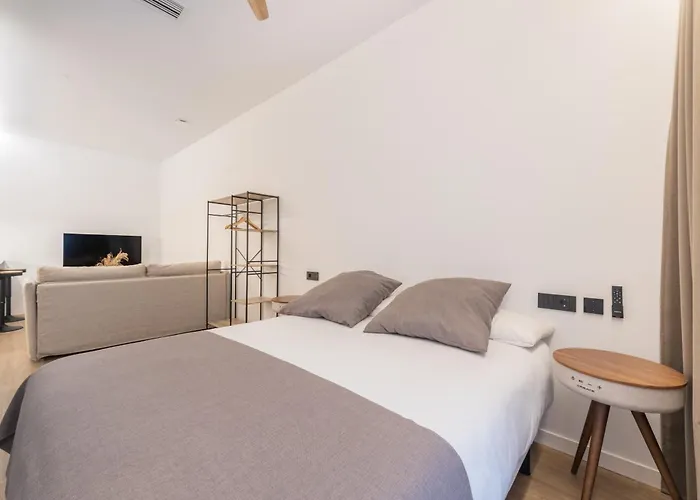 Guastavino By Alma شقة