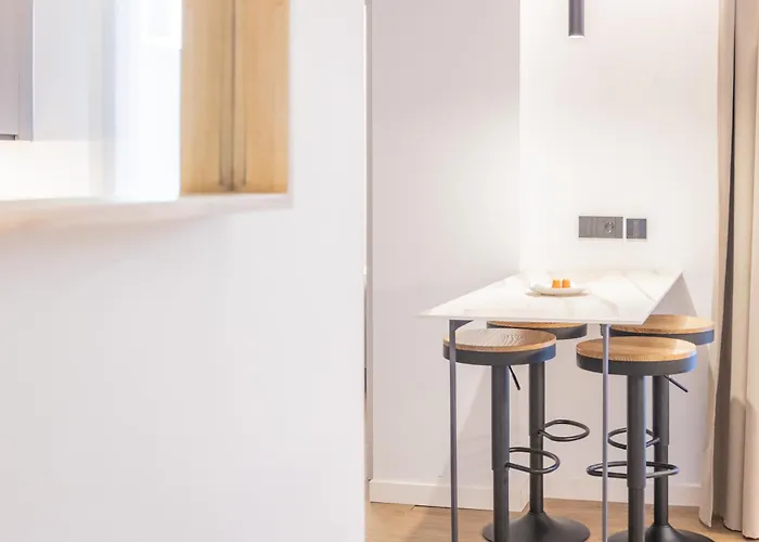 Guastavino By Alma شقة